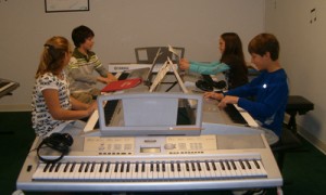 Piano Classes Group Keyboard